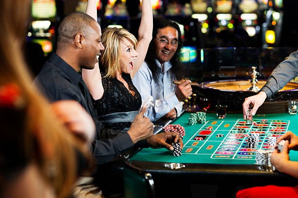 Bikini Paradise payout table and betting options
